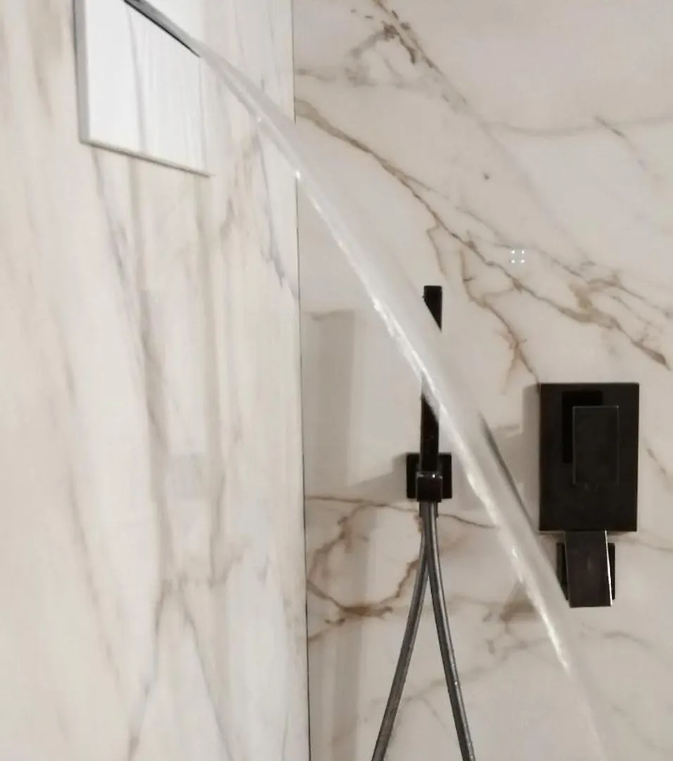 Trastevere Boutique With Gym And Steam Shower Rome Italy